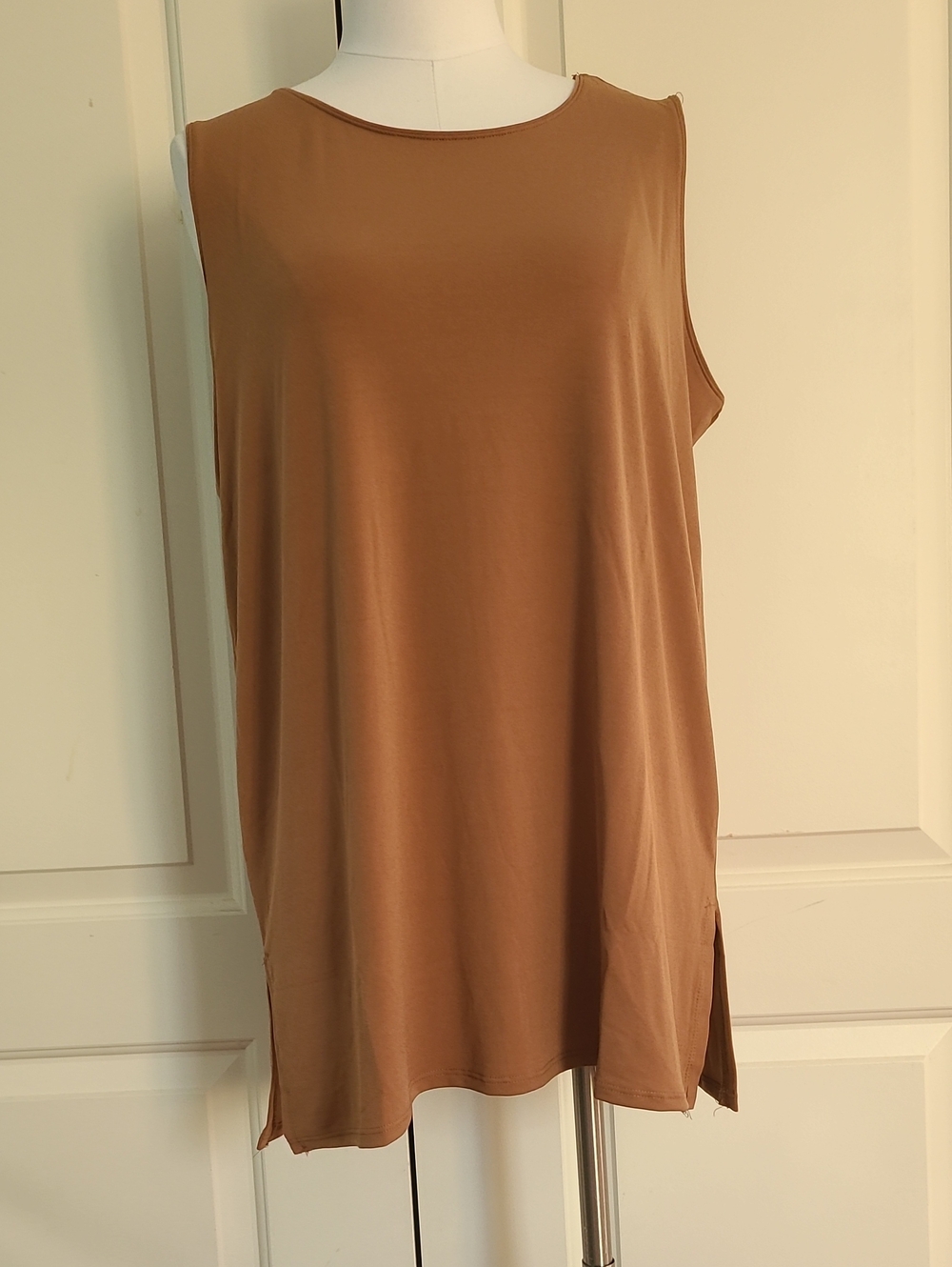 NWOT Zenana Camel Brown Long Tank Top